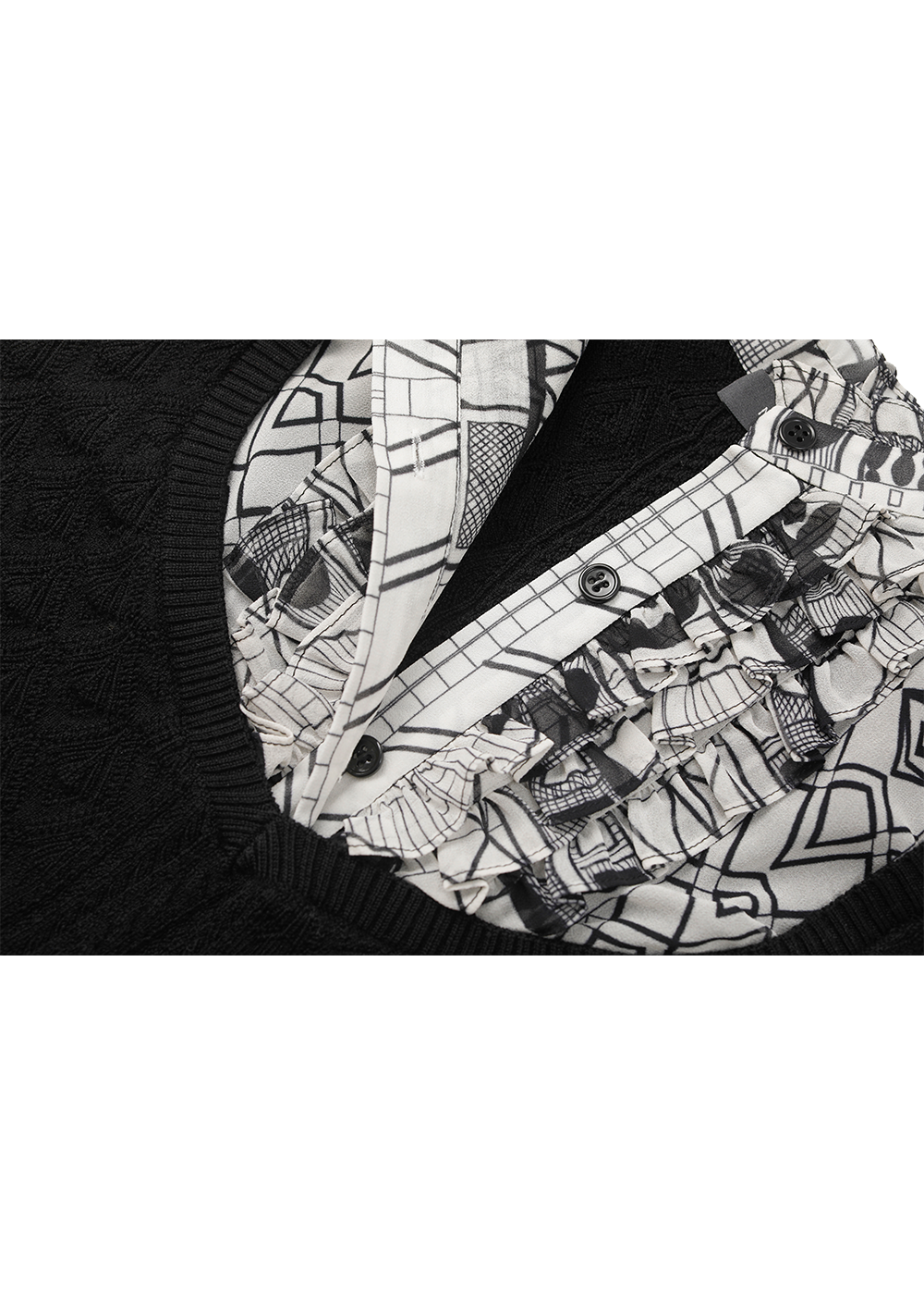 SALAZIA Black-White Stripe Blouses