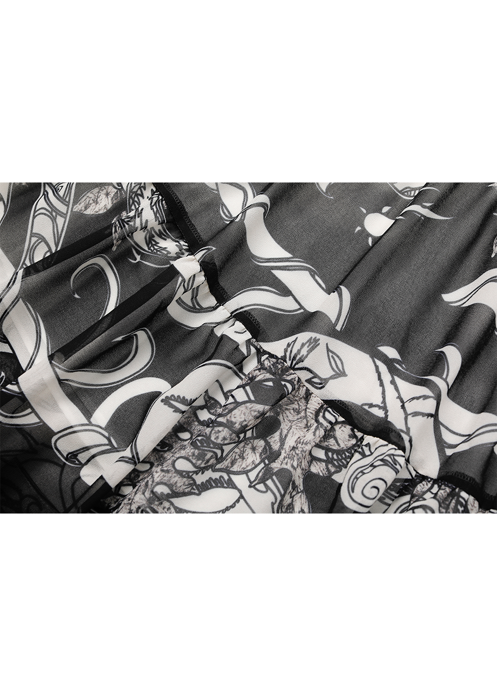 SALAZIA Black-White Ironwork Paisley Long-Sleeve Dresses