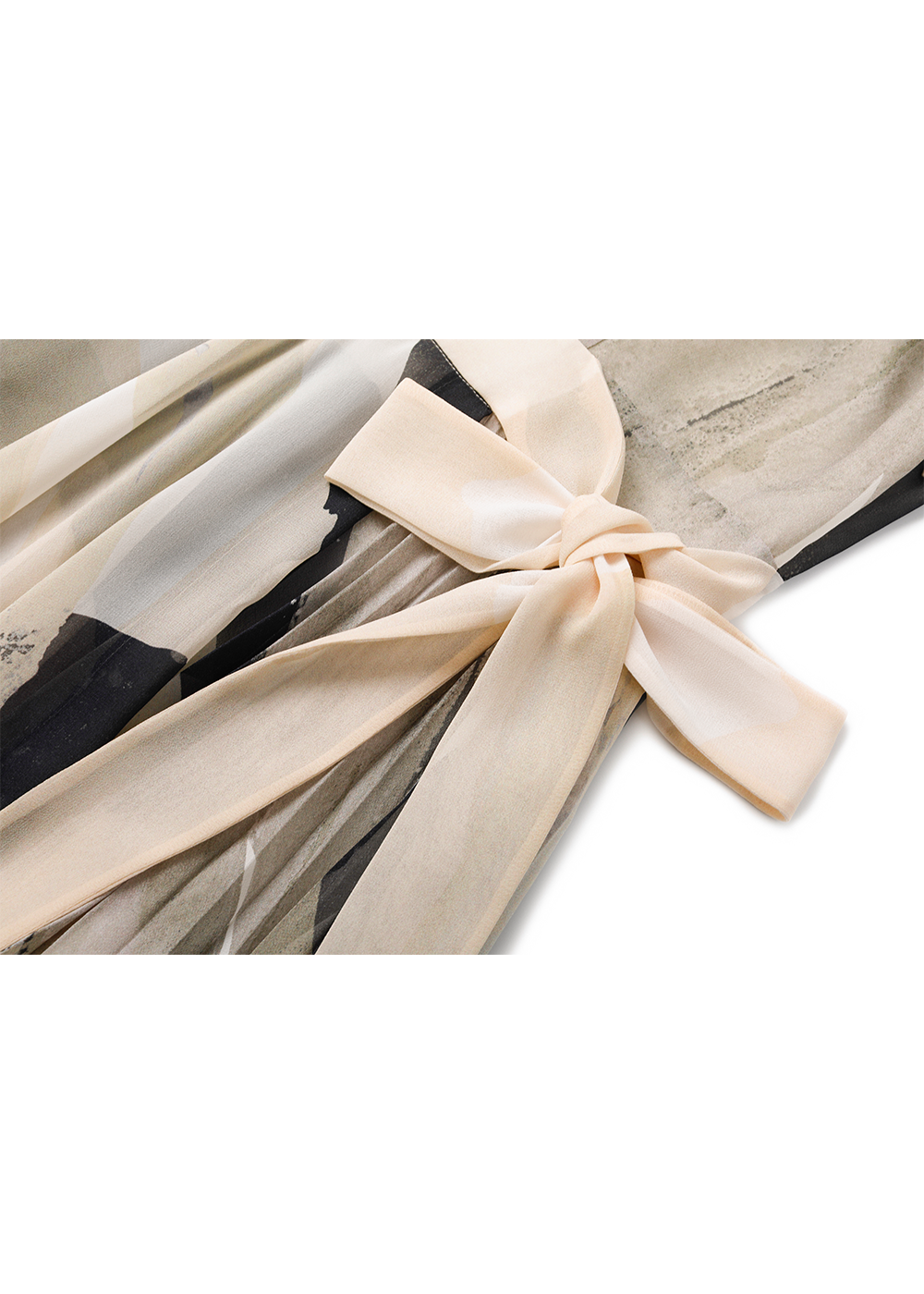 SALAZIA Beige-Black Brushstroke Long-Sleeve Dresses