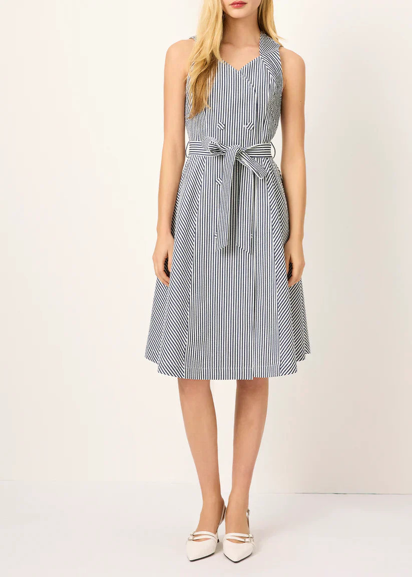 How to Tell If Your Dress Fits Properly