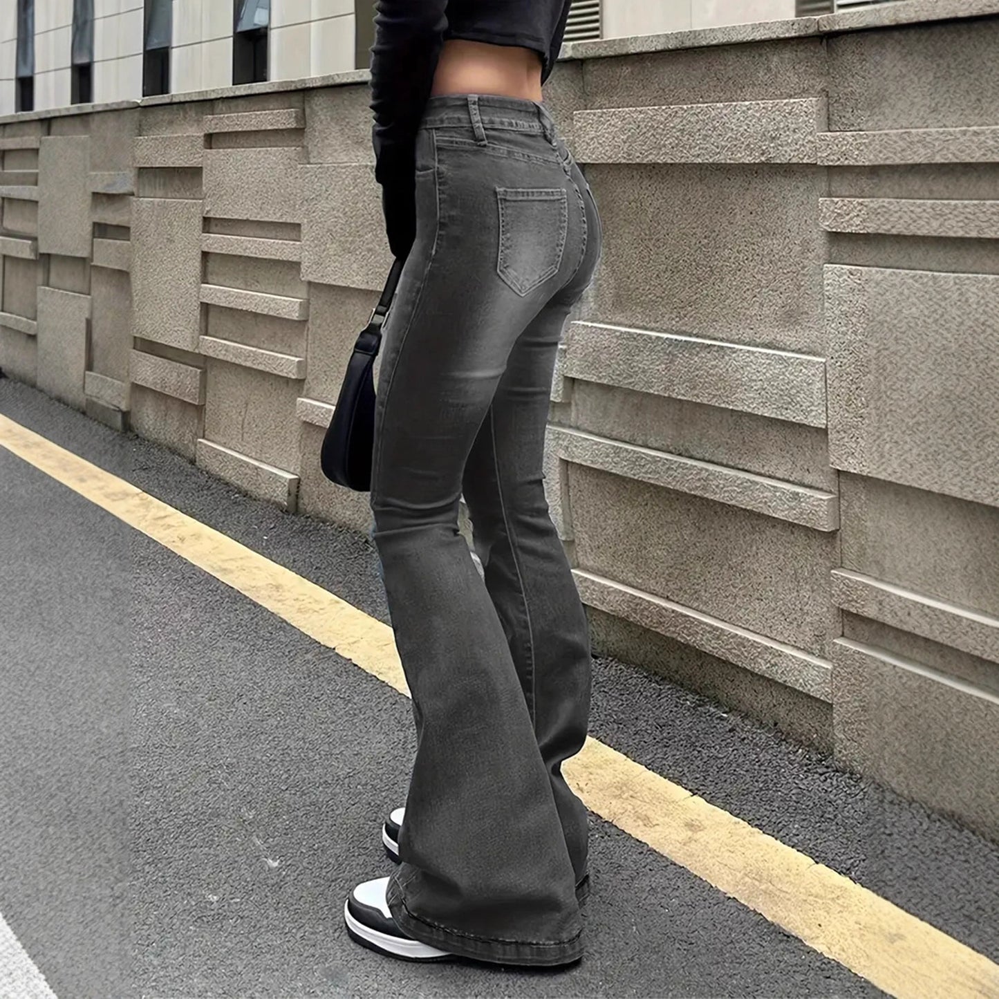 Low-rise stretch bootcut slim-fit black jeans