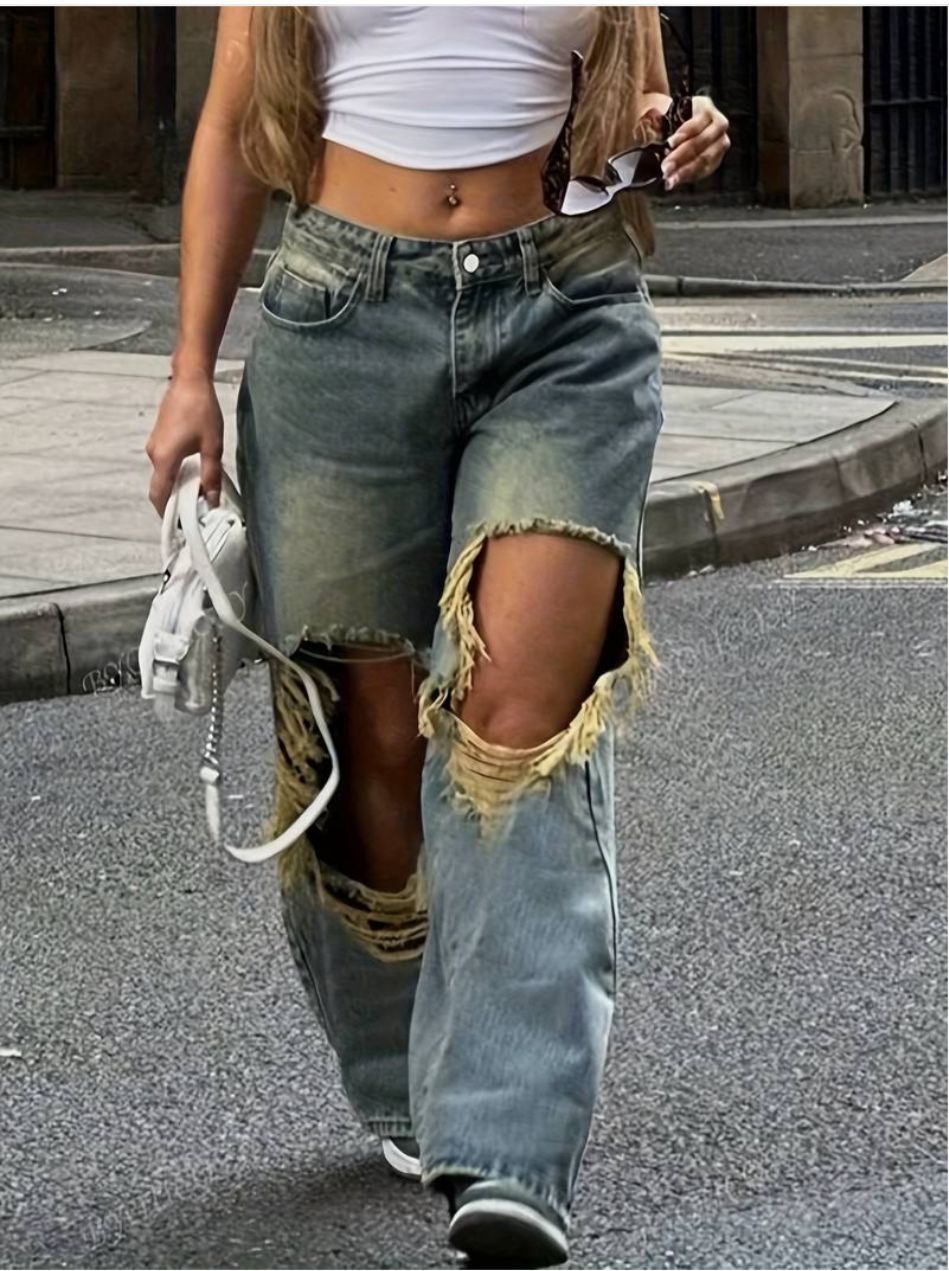 Retro Low-Rise Washed Jeans