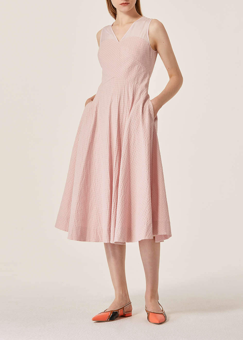 SALAZIA Red-White Cotton-Silk Contrast Dresses