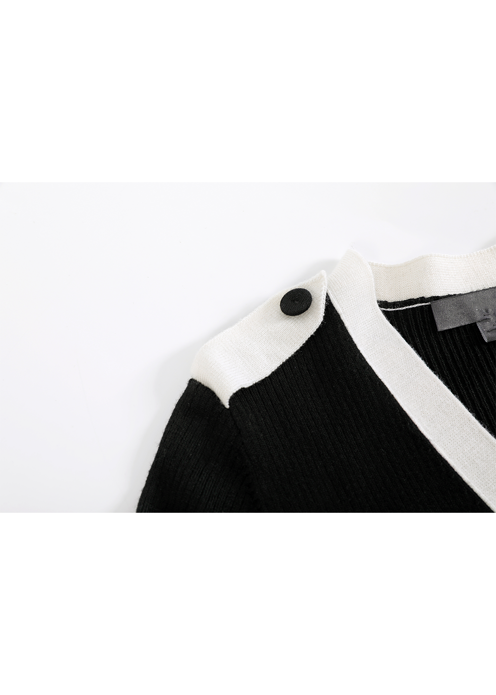 SALAZIA Black Wool Knit Cardigan Dresses