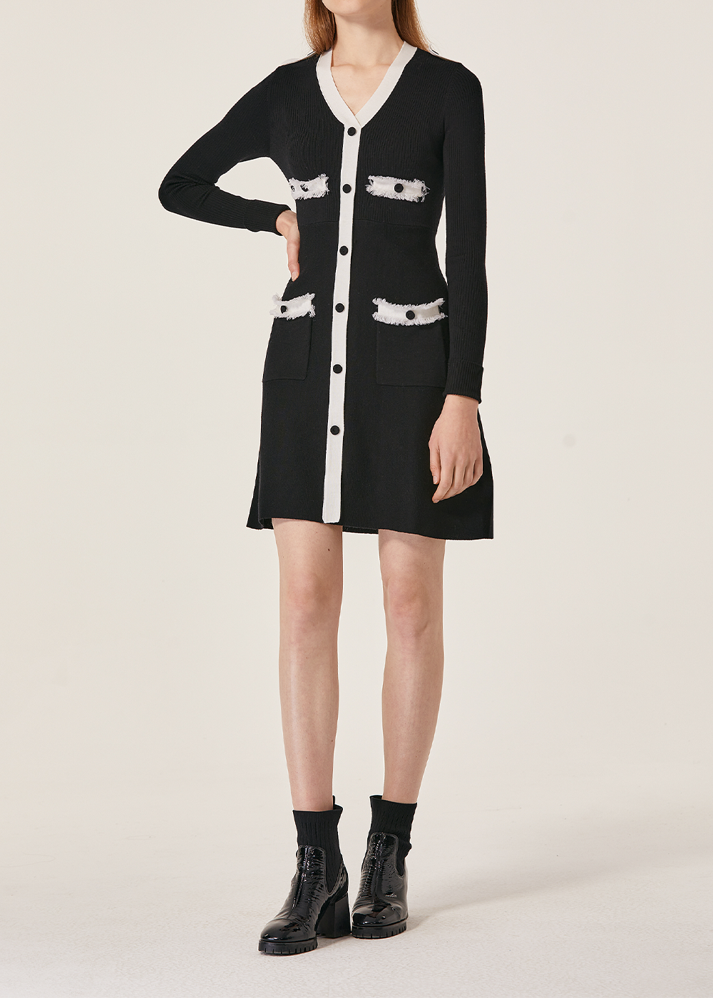 SALAZIA Black Wool Knit Cardigan Dresses