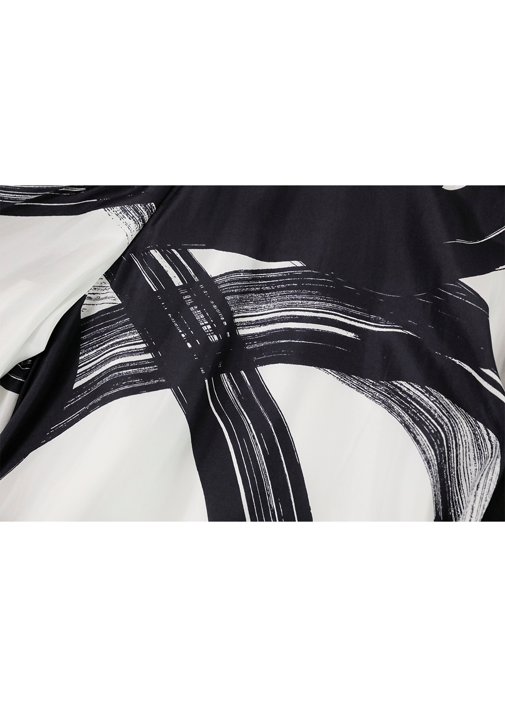 SALAZIA Black-White Brushstroke Silk Dresses