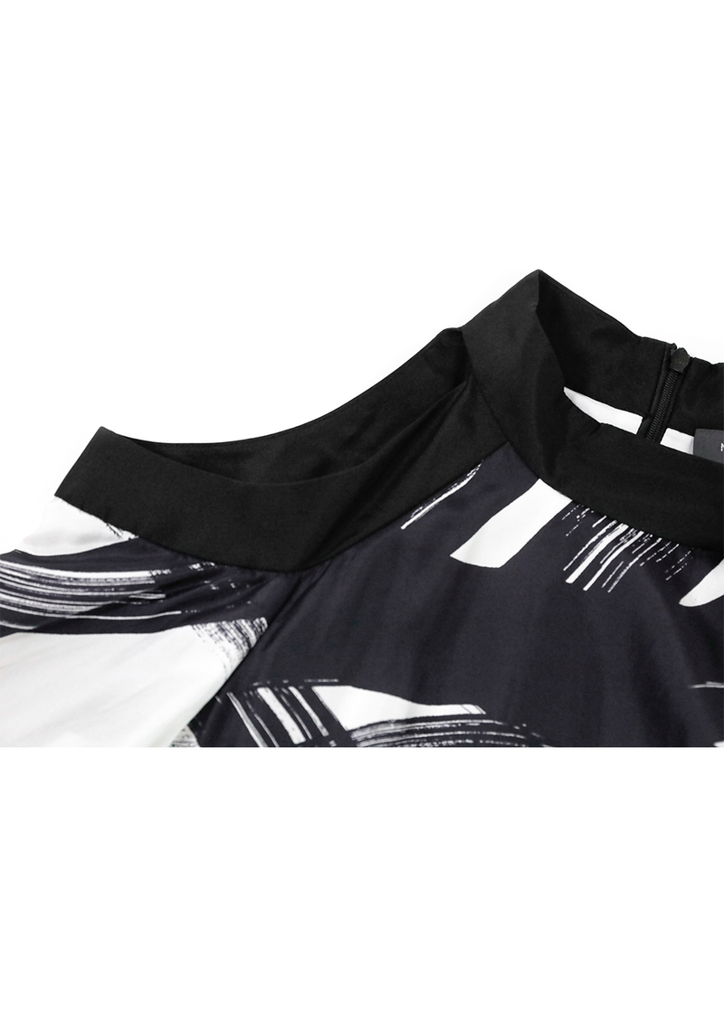 SALAZIA Black-White Brushstroke Silk Dresses