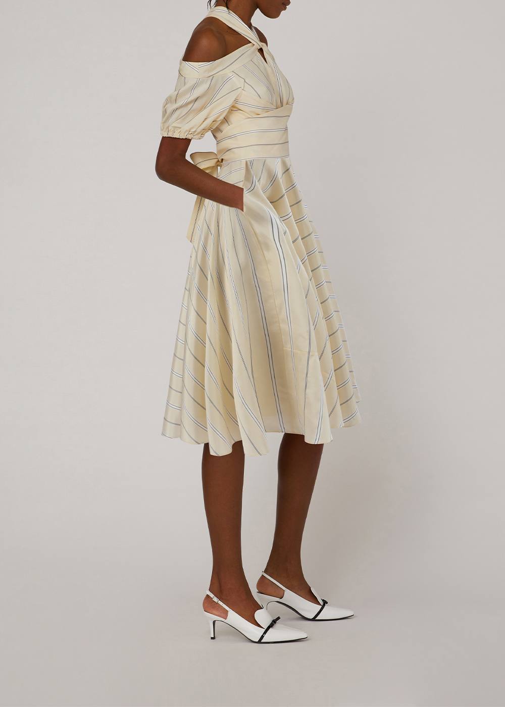 SALAZIA Beige-Black Line Art Viscose-Acetate Dresses