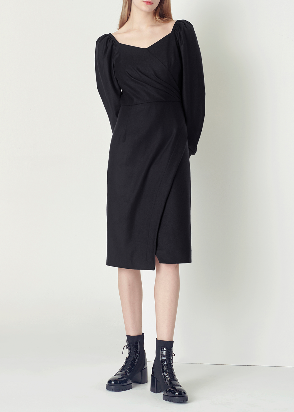 SALAZIA Black Wool Fit-and-Flare Dresses