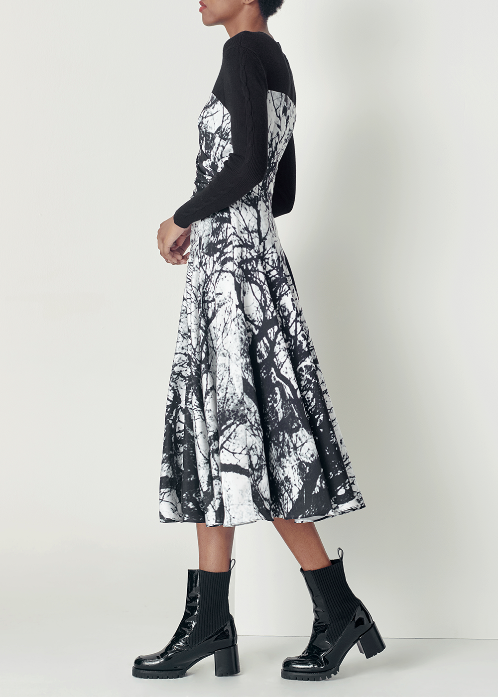 SALAZIA Black-White Tree Shadow Wool Blend Dresses