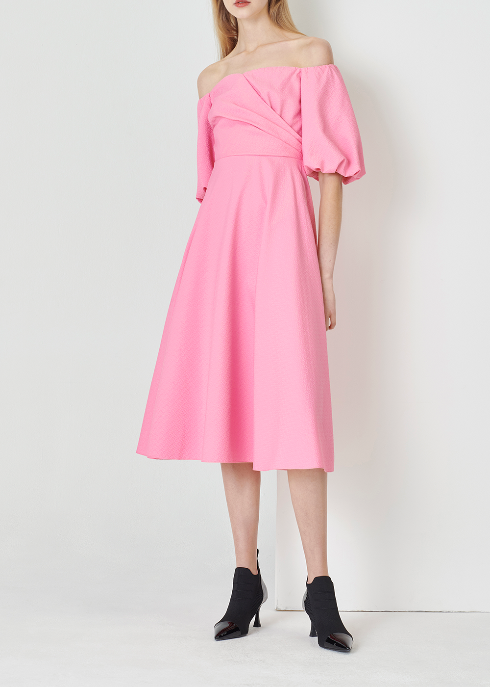 SALAZIA Peach Pink Polyester Long-Sleeve Dresses