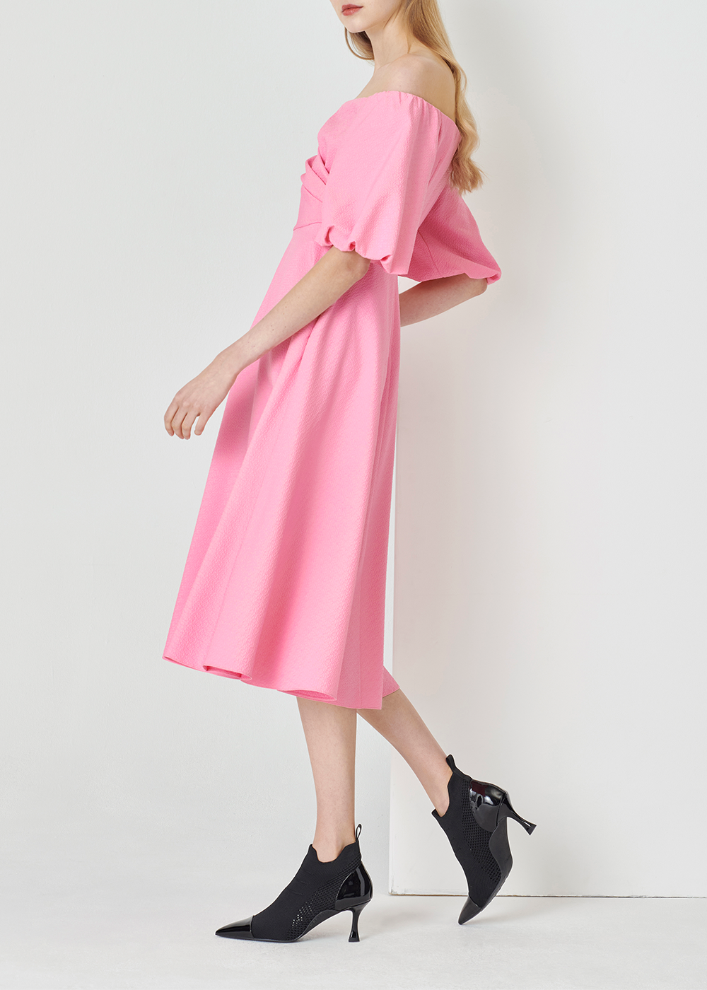 SALAZIA Peach Pink Polyester Long-Sleeve Dresses