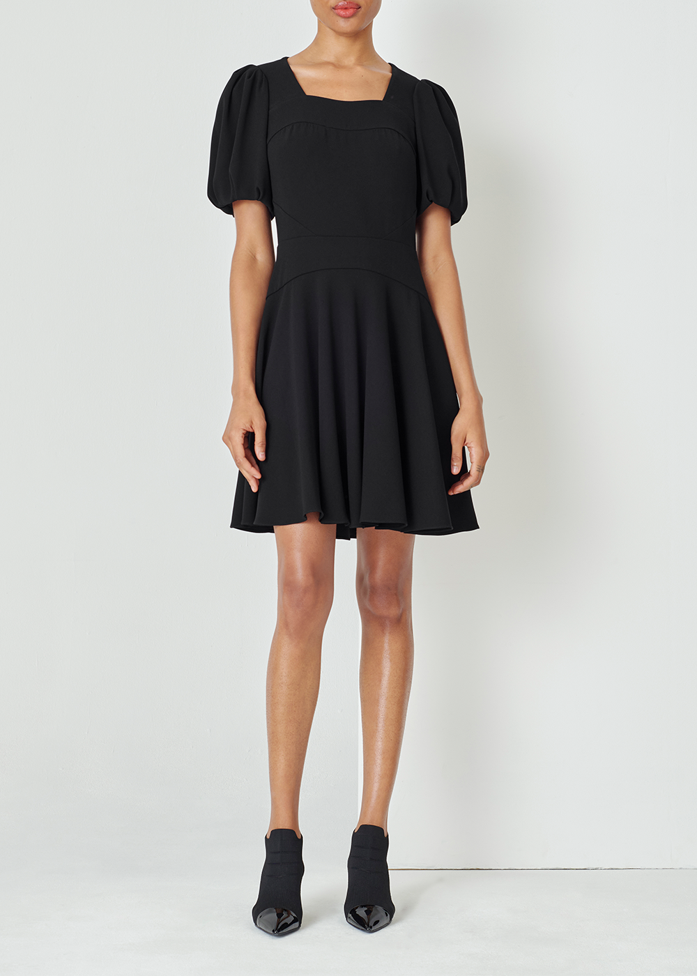 SALAZIA Black Triacetate Shift Dresses