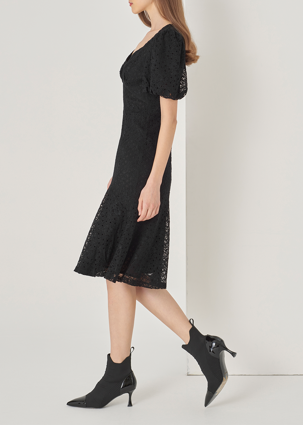 SALAZIA Black Cotton-Nylon-Spandex Short-Sleeve Dresses