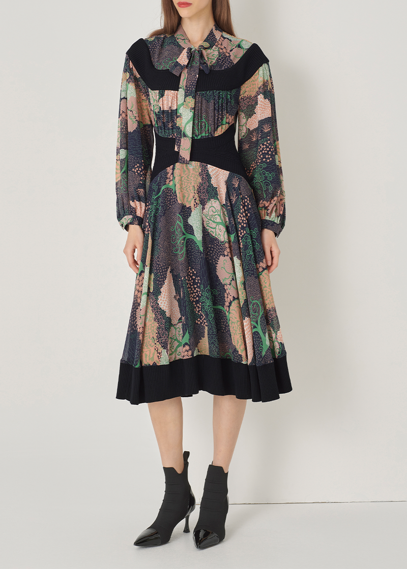 SALAZIA Enchanted Forest Green Drop-Shoulder Dresses