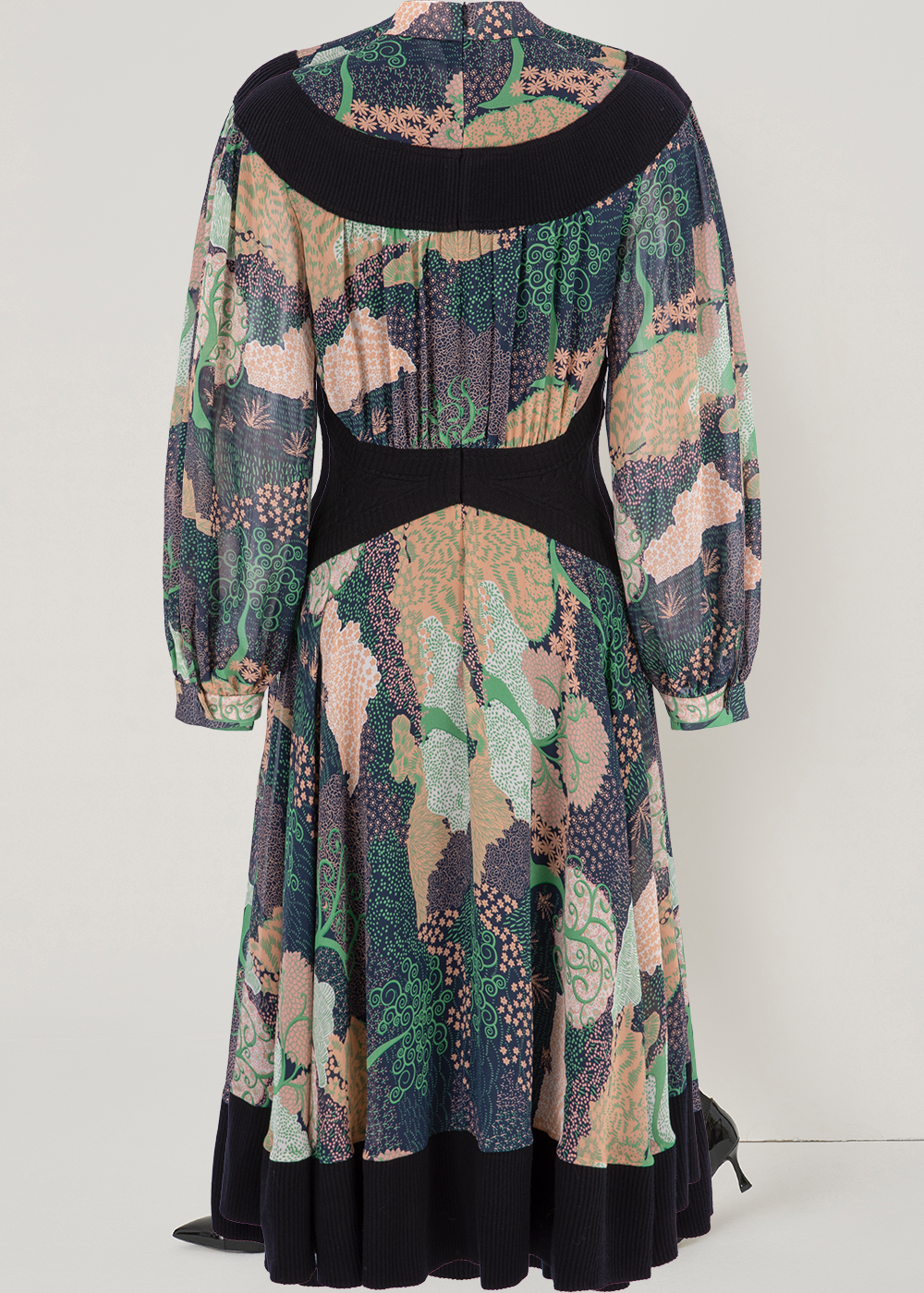SALAZIA Enchanted Forest Green Drop-Shoulder Dresses