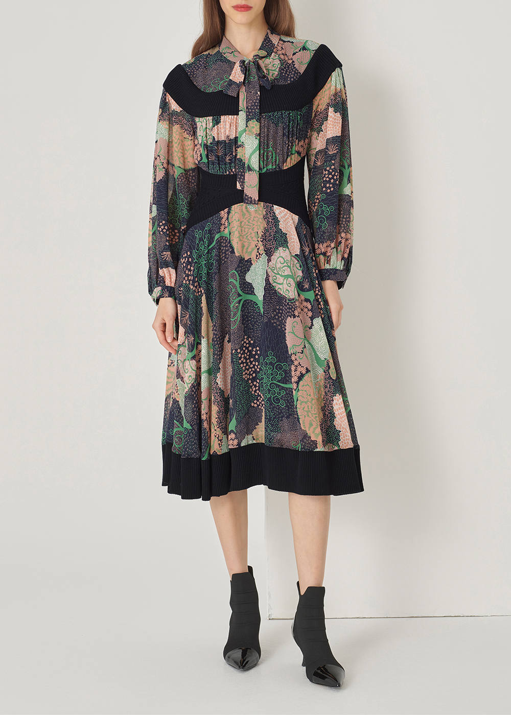 SALAZIA Enchanted Forest Green Drop-Shoulder Dresses