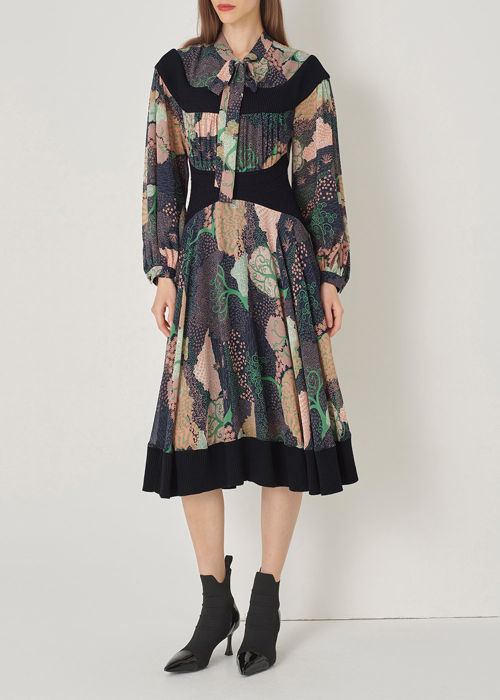 SALAZIA Enchanted Forest Green Drop-Shoulder Dresses