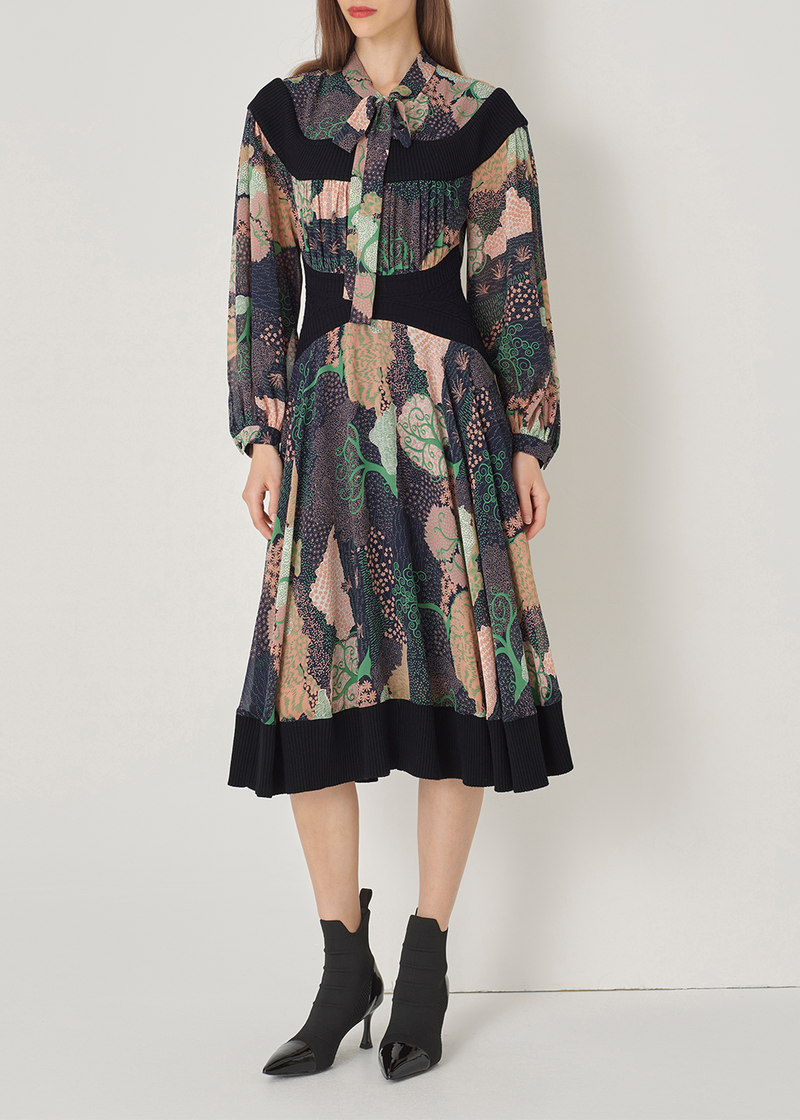 SALAZIA Enchanted Forest Green Drop-Shoulder Dresses