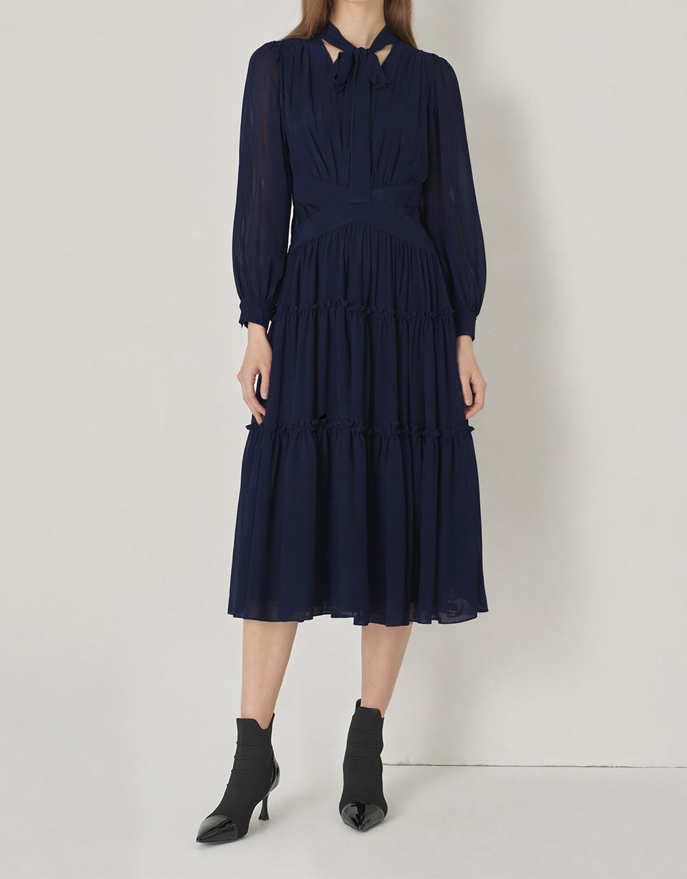 SALAZIA Tie-up Pleated Shirt Dresses