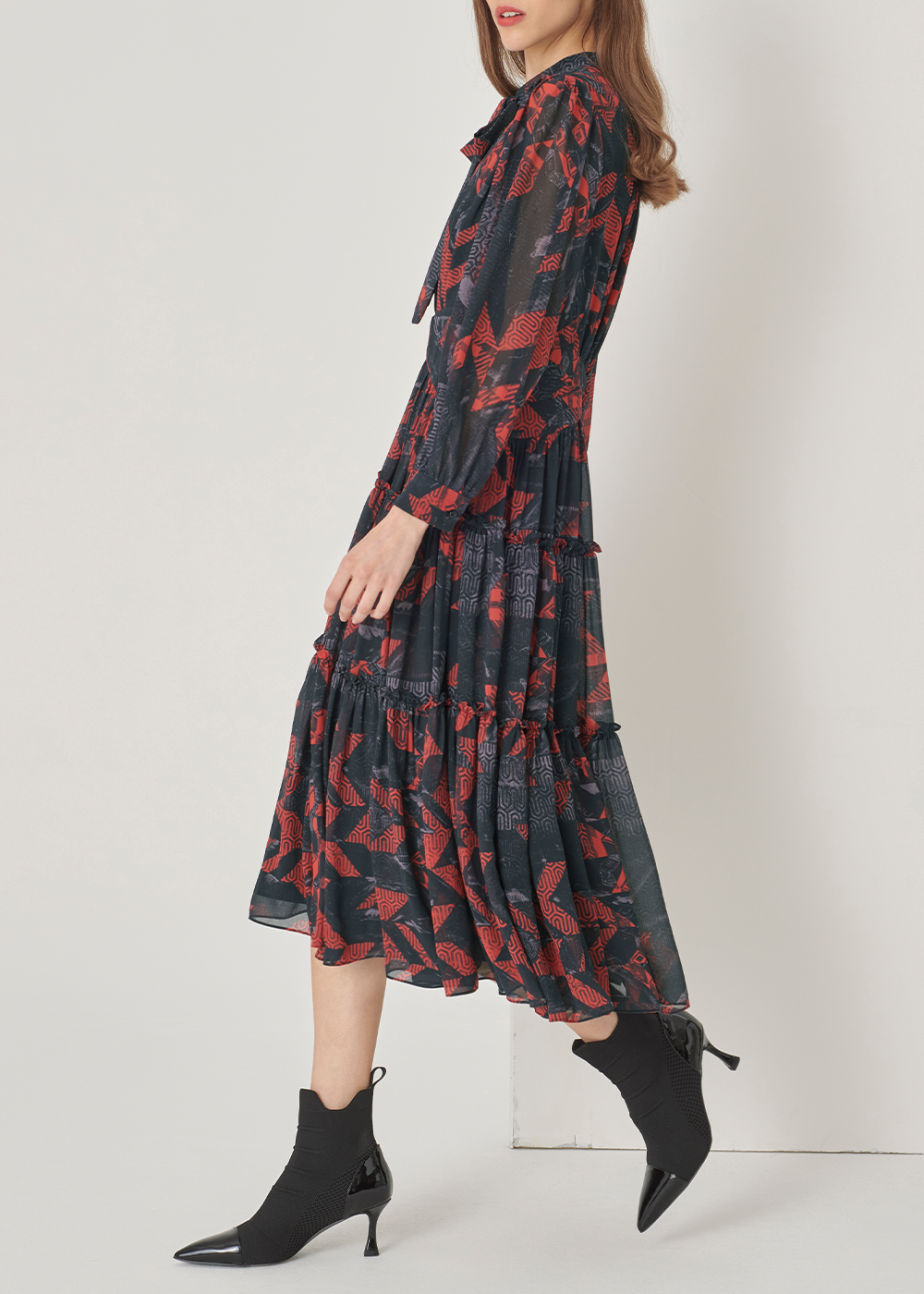 SALAZIA Black-Red Geometric Maxi Dresses