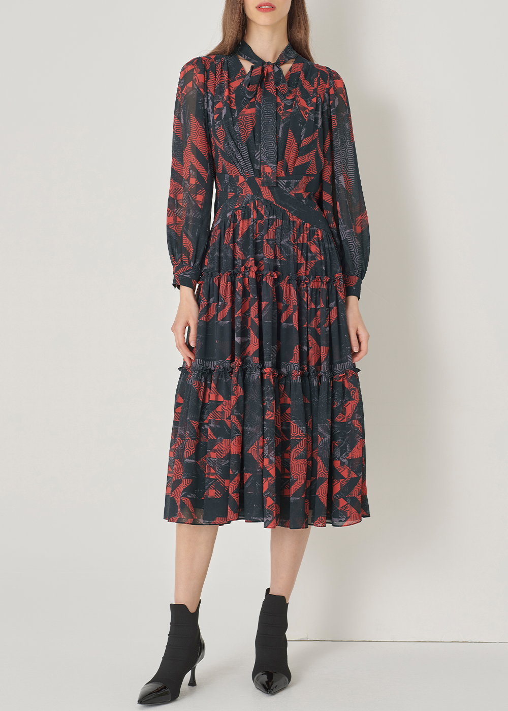 SALAZIA Black-Red Geometric Maxi Dresses
