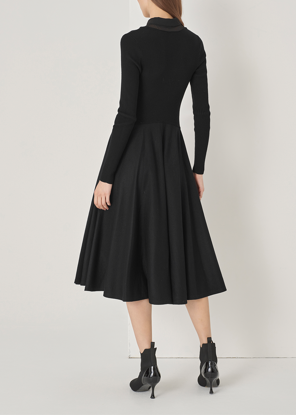 SALAZIA Black Wool-Silk Blend Fit-and-Flare Dresses