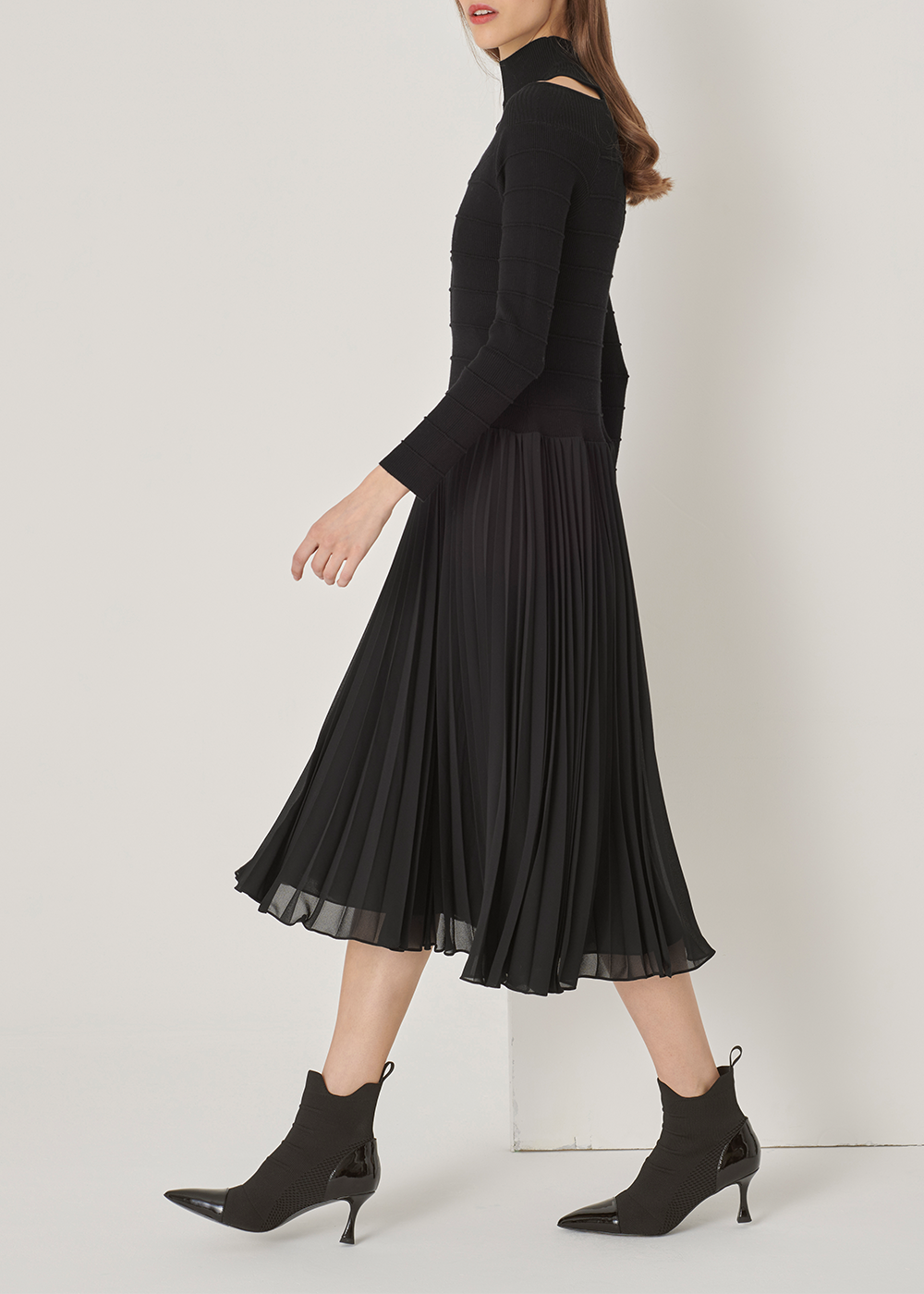 SALAZIA Black Knit-Panel Dresses