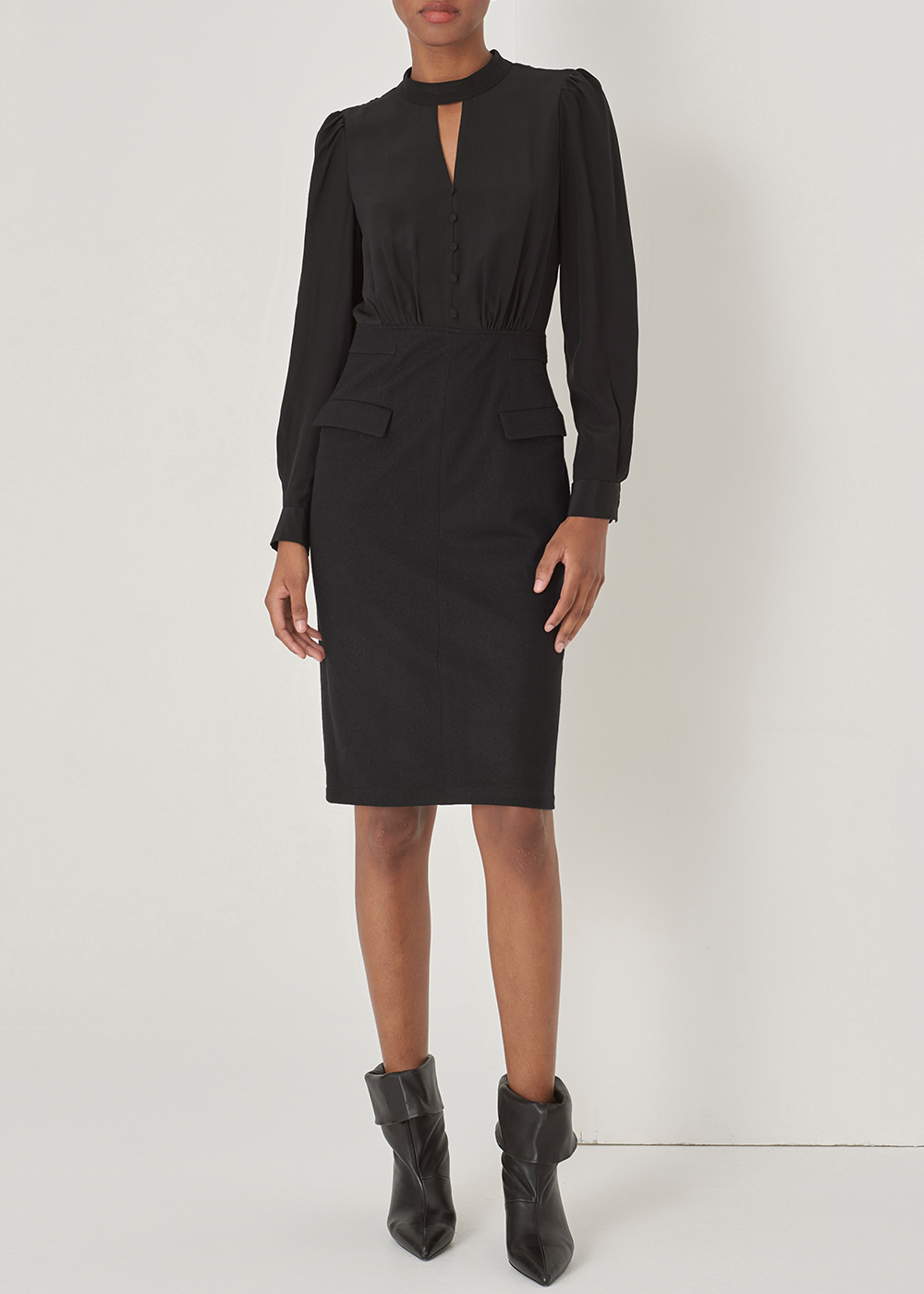 SALAZIA Midnight Echo Dresses