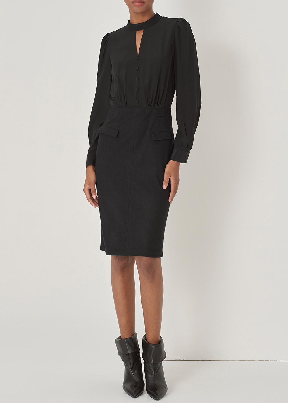 SALAZIA Midnight Echo Dresses