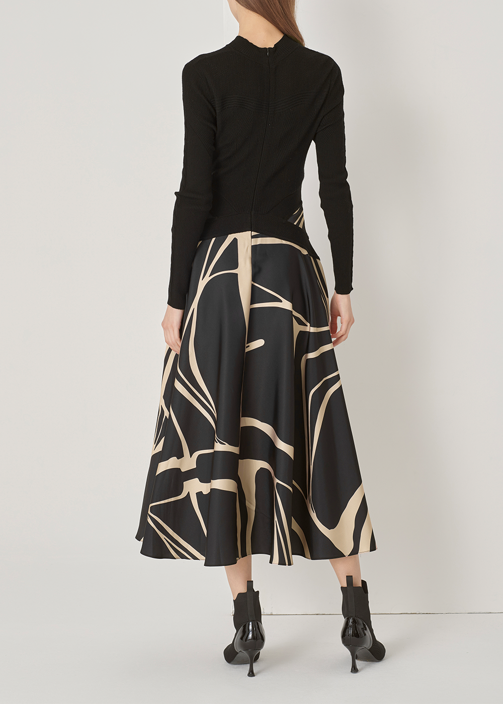 SALAZIA Black-Camel Line Art Wool Blend Dresses