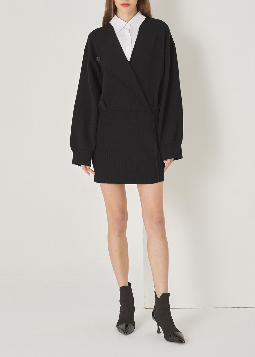 SALAZIA Black-White Colorblock Wool Blend Dresses