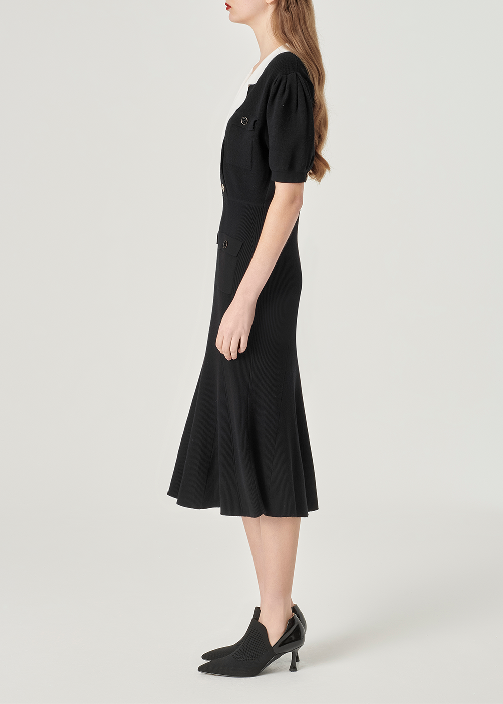 SALAZIA Black-White Colorblock Knit Dresses