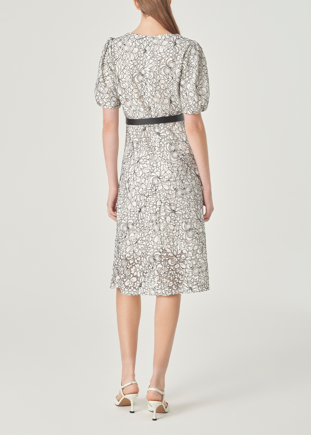 SALAZIA Black-White Colorblock Multi-Fiber Short-Sleeve Dresses
