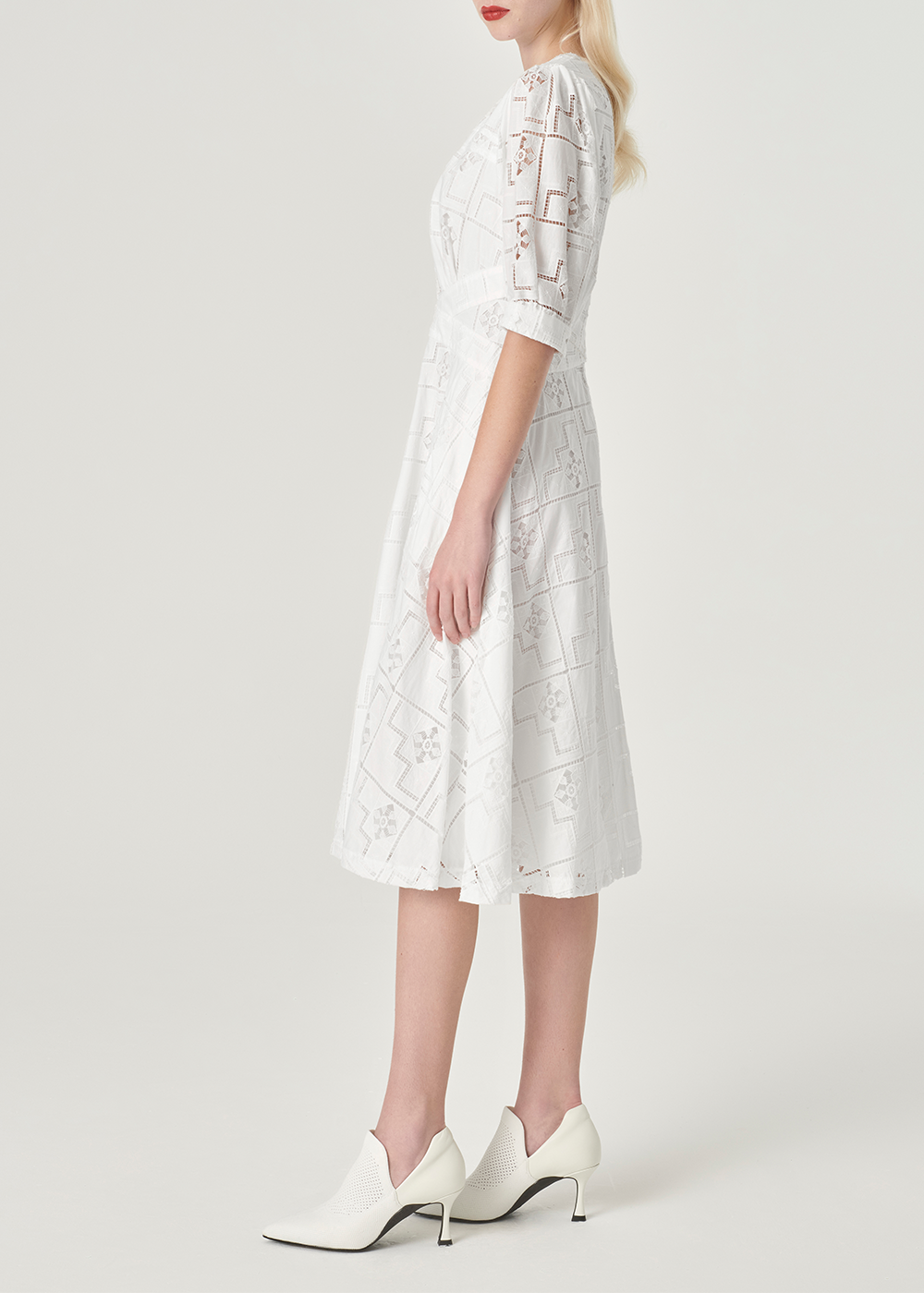 SALAZIA White Embroidered Cotton Dresses