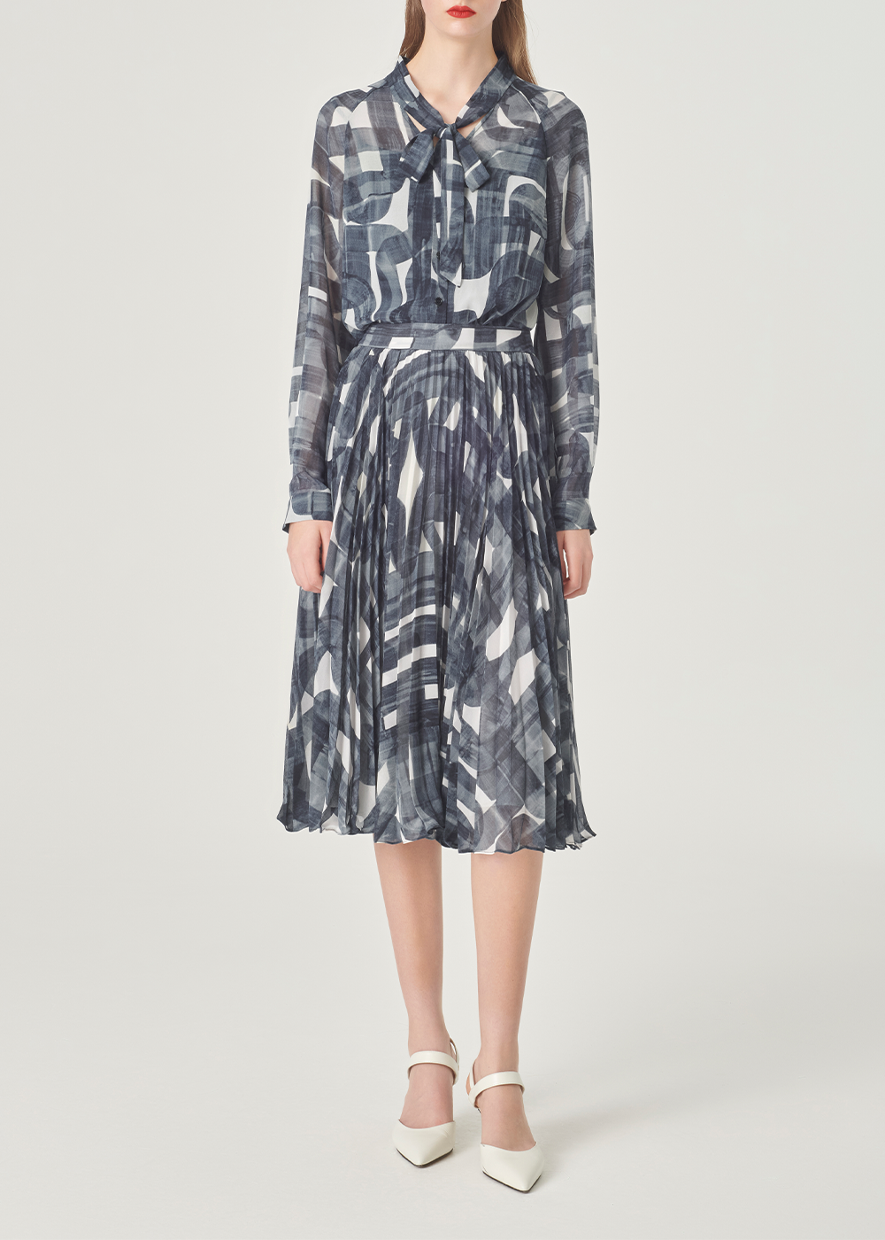 SALAZIA Black-White Brushstroke Skirts