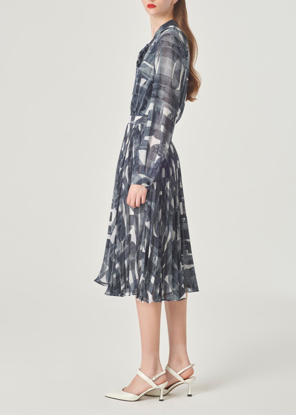 SALAZIA Black-White Brushstroke Skirts