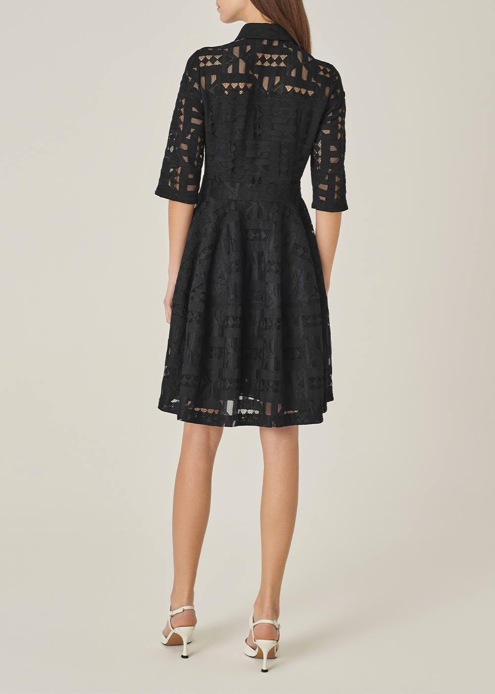 SALAZIA Black Stretch Crepe Short-Sleeve Dresses