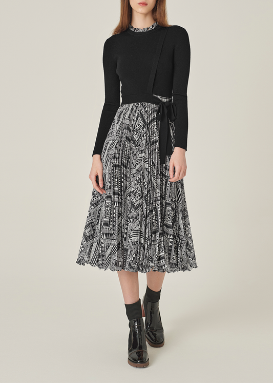 SALAZIA Black-White Art Print Wool Blend Dresses