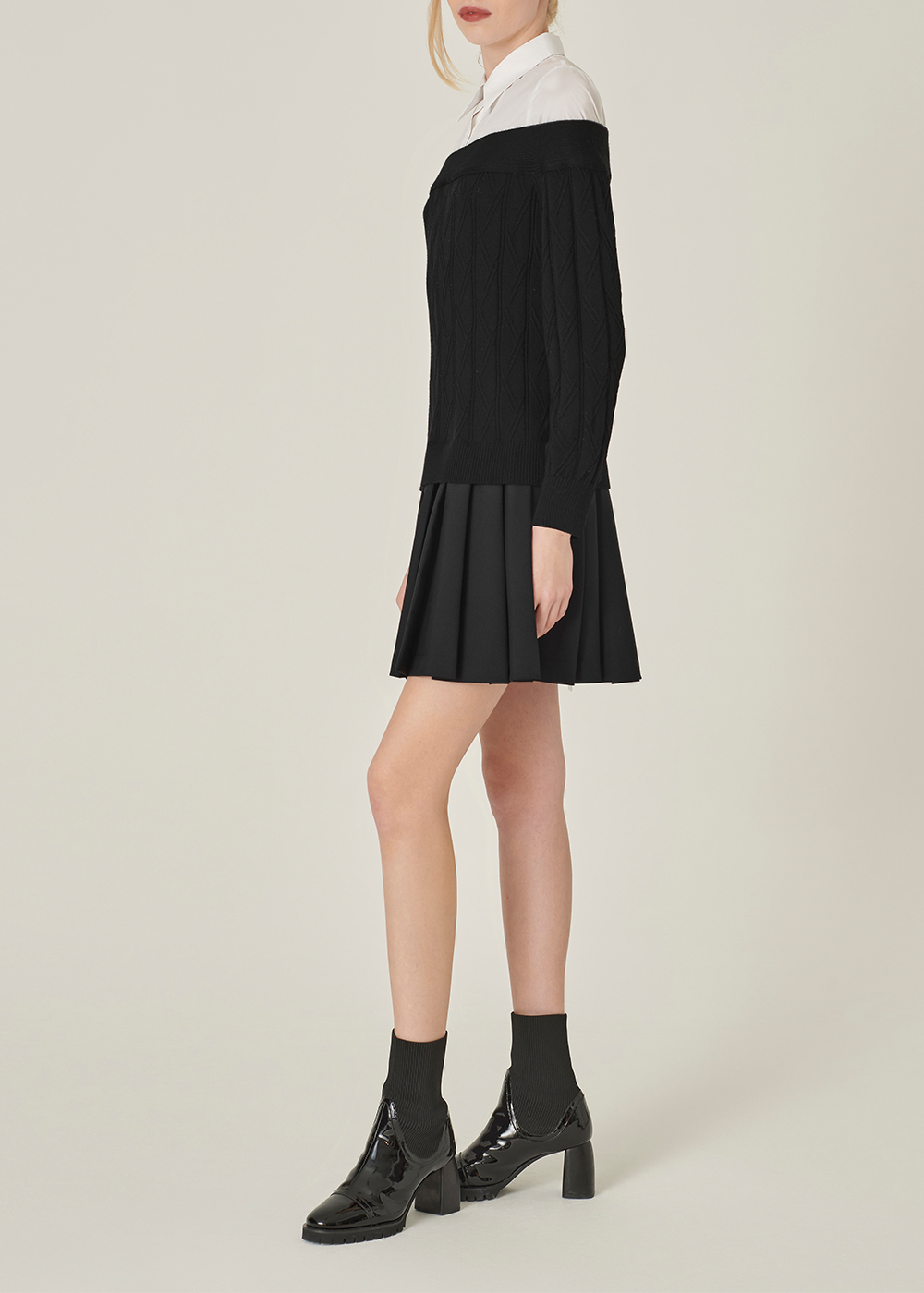 SALAZIA Black-White Colorblock Wool Blend Dresses