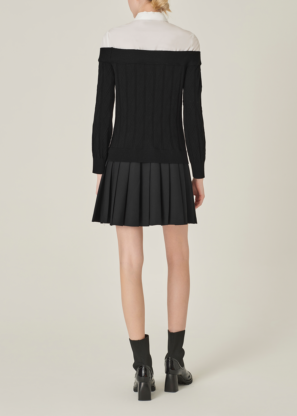 SALAZIA Black-White Colorblock Wool Blend Dresses