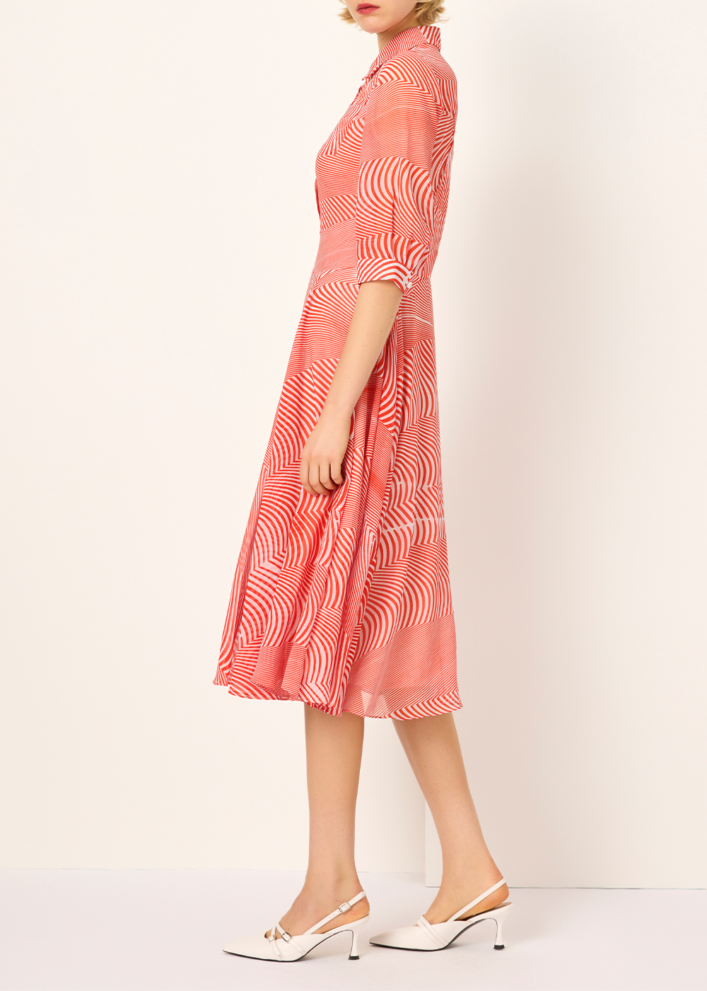 SALAZIA Red-White Wave Long-Sleeve Dresses