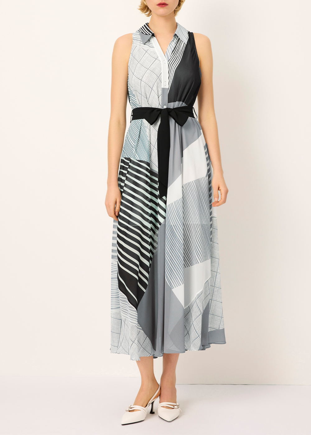 SALAZIA Black-White Art Print Maxi Dresses