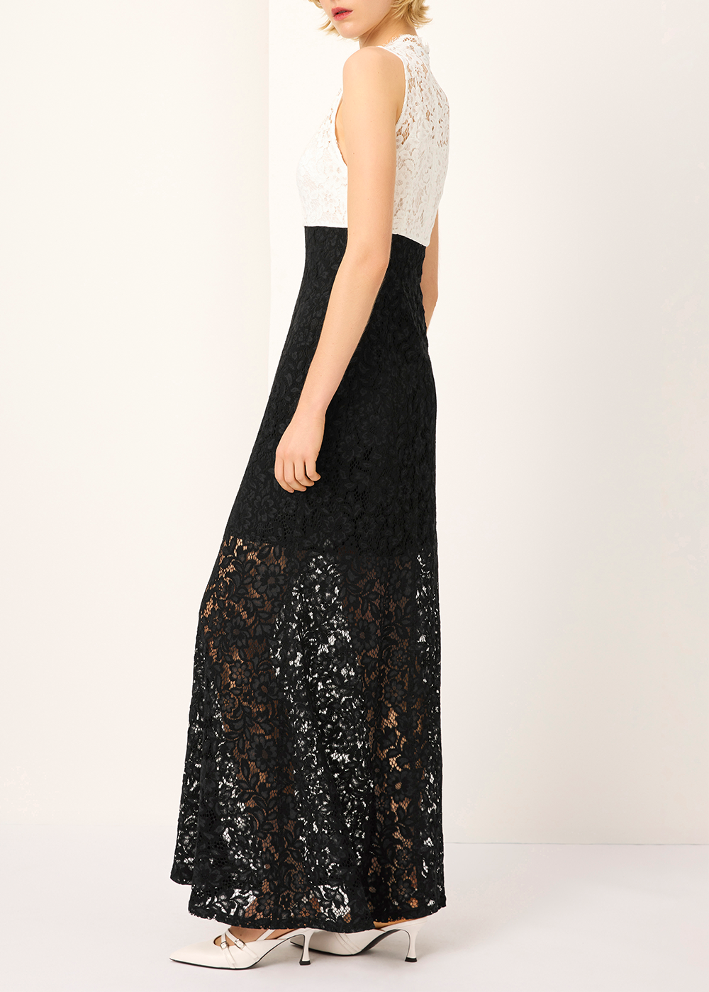 SALAZIA Black-White Colorblock Viscose Blend Maxi Dresses