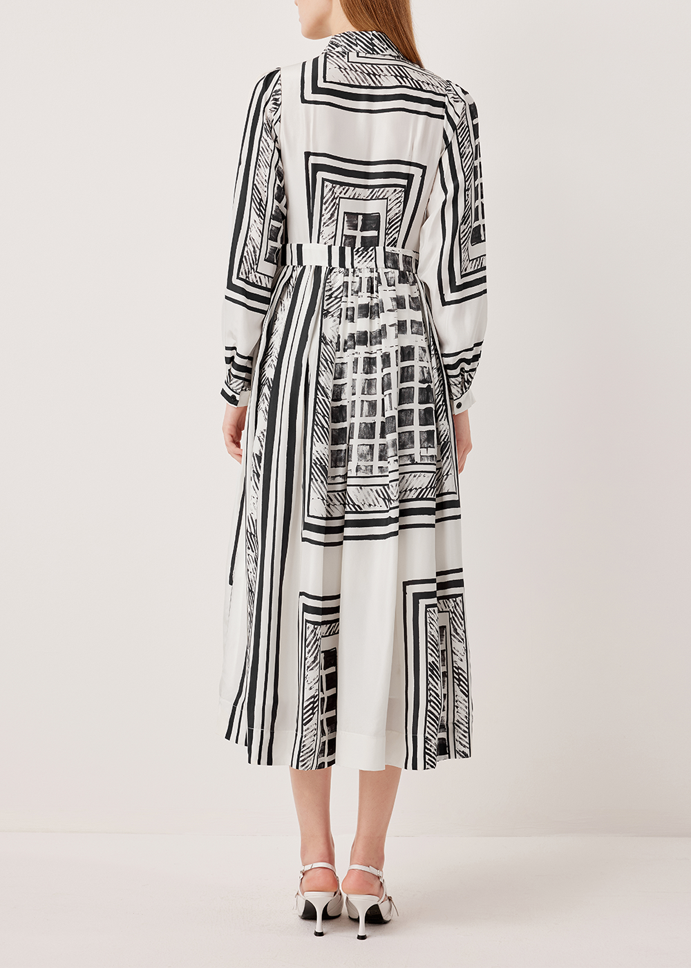 SALAZIA Black-White Light Shadow Silk Dresses