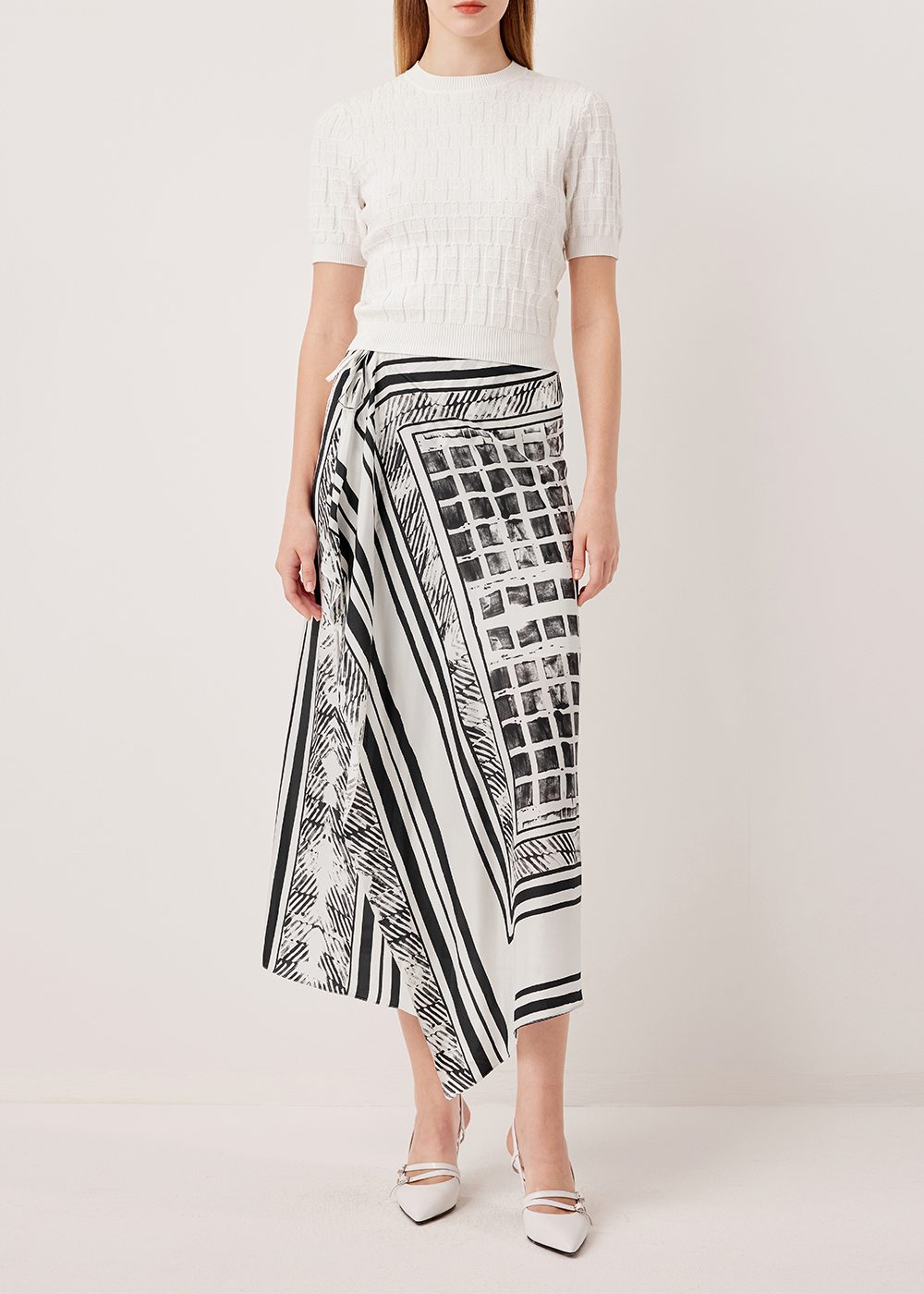 SALAZIA Black-White Light Shadow Silk Skirts