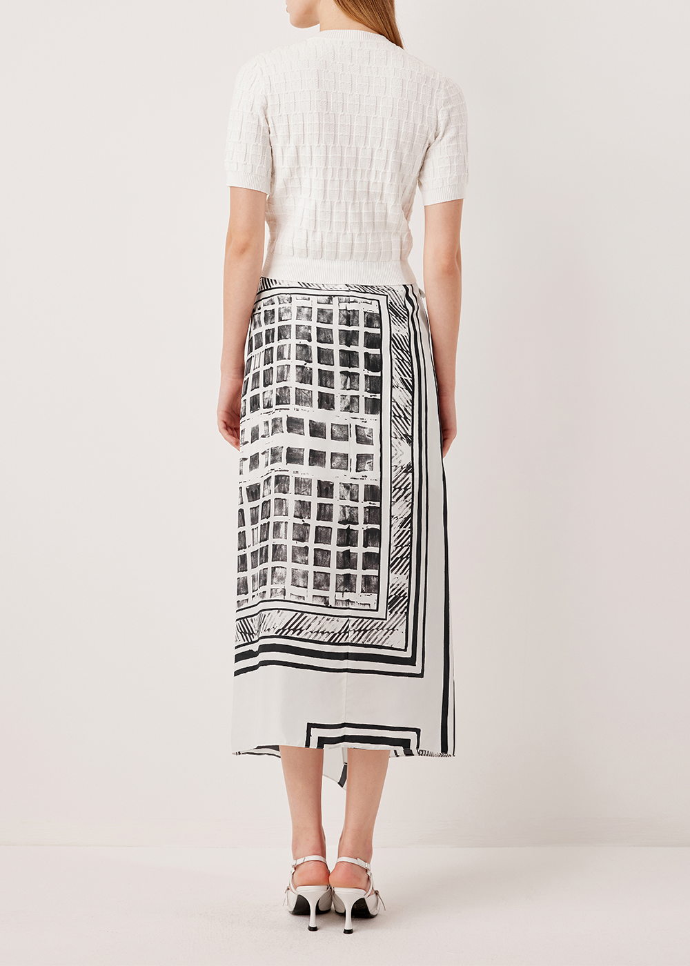 SALAZIA Black-White Light Shadow Silk Skirts