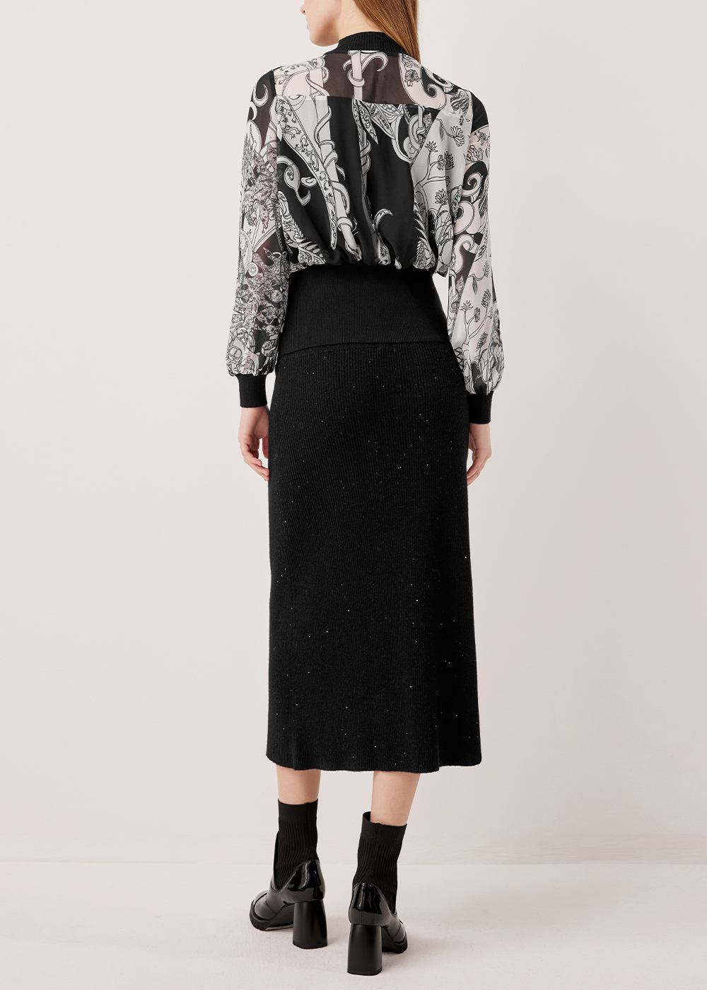 SALAZIA Black-White Ironwork Paisley Blouses