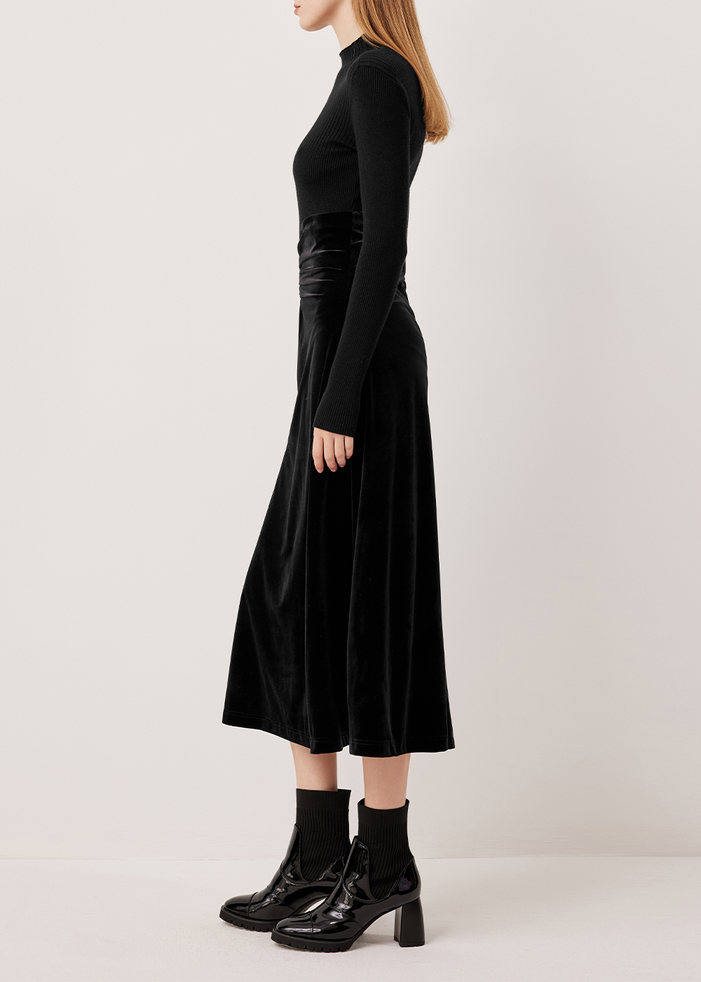 SALAZIA Black Fitted Stretch Dresses