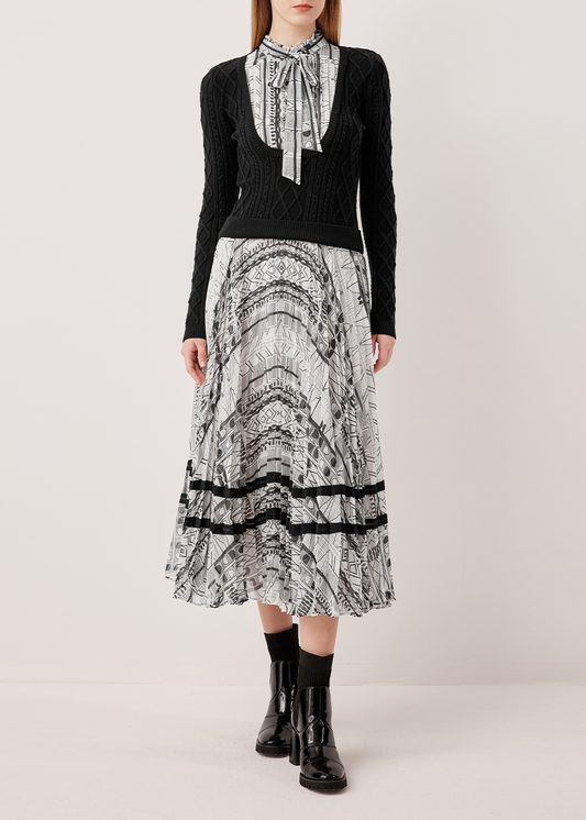 SALAZIA Black-White Line Art Wool Blend Dresses